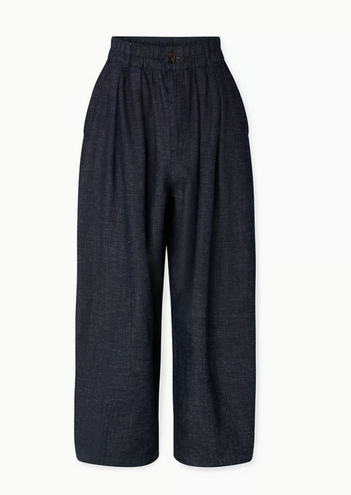 Soeur :: Vernon Pant