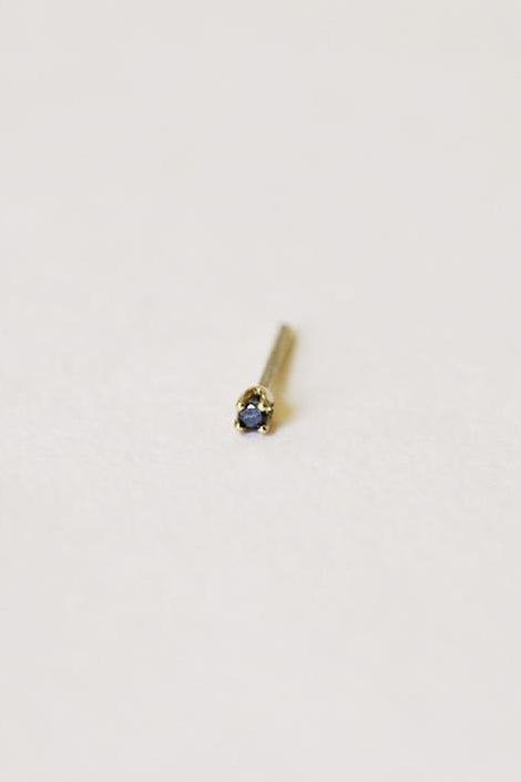 Gjenmi :: Black Diamond Stud SINGLE